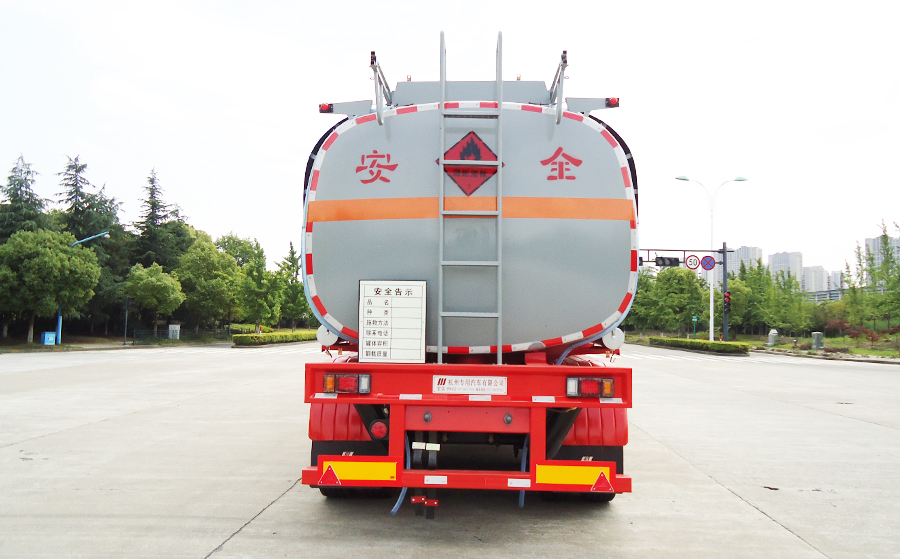 運(yùn)油半掛車